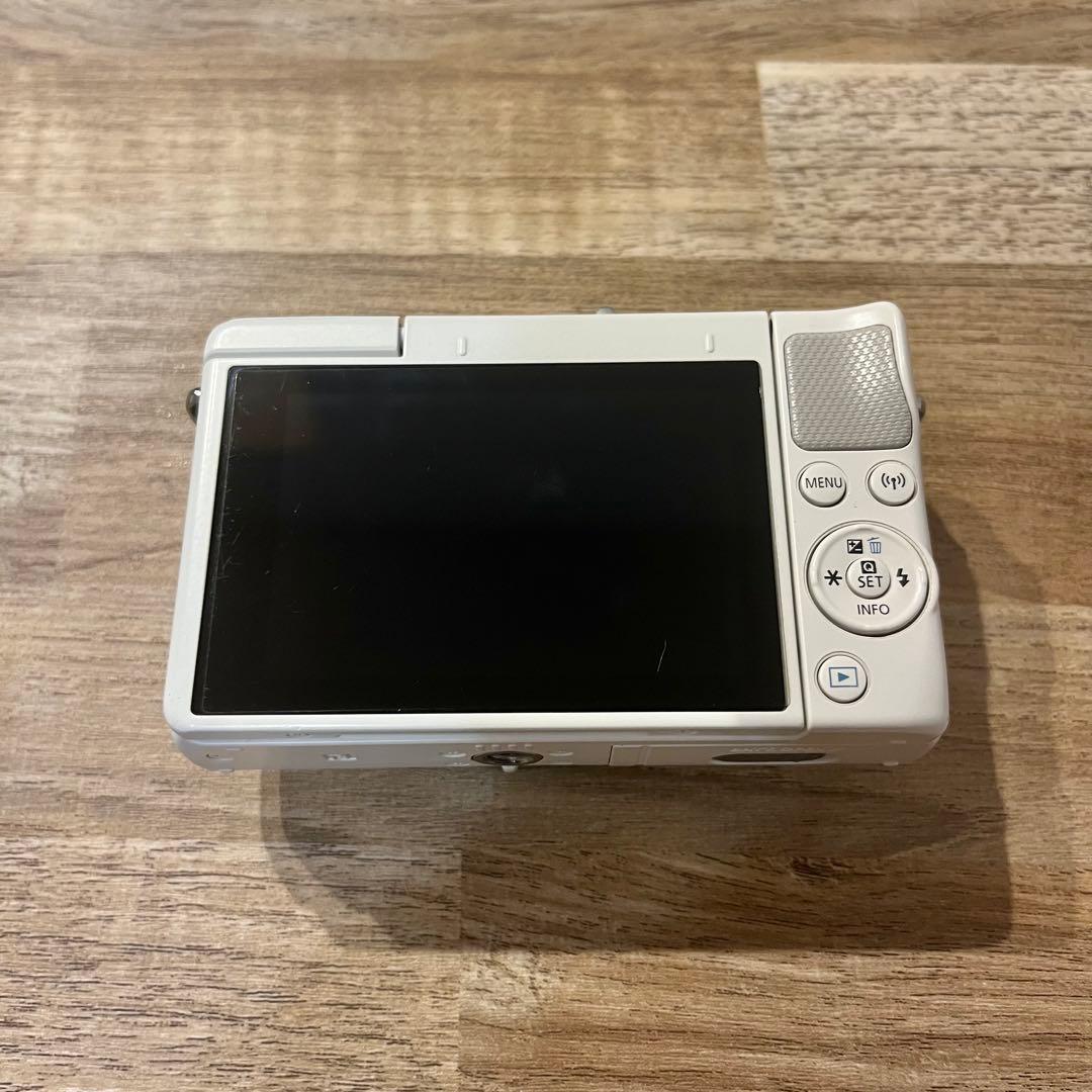 値下げ⭐️【Canon】EOS M100　ダブルレンズキット　ホワイト