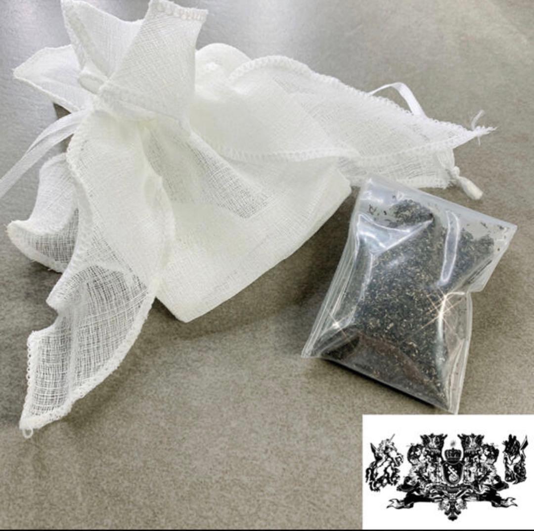 宇宙の流れ星の粉 ✨✨✨　　✨ホワイトフェアリーウィッシュ✨✨✨