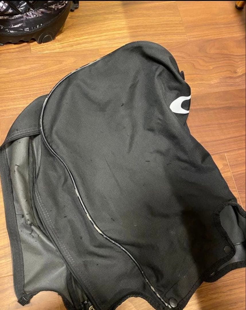 OAKLEY キャディバッグ ブラック/ホワイト