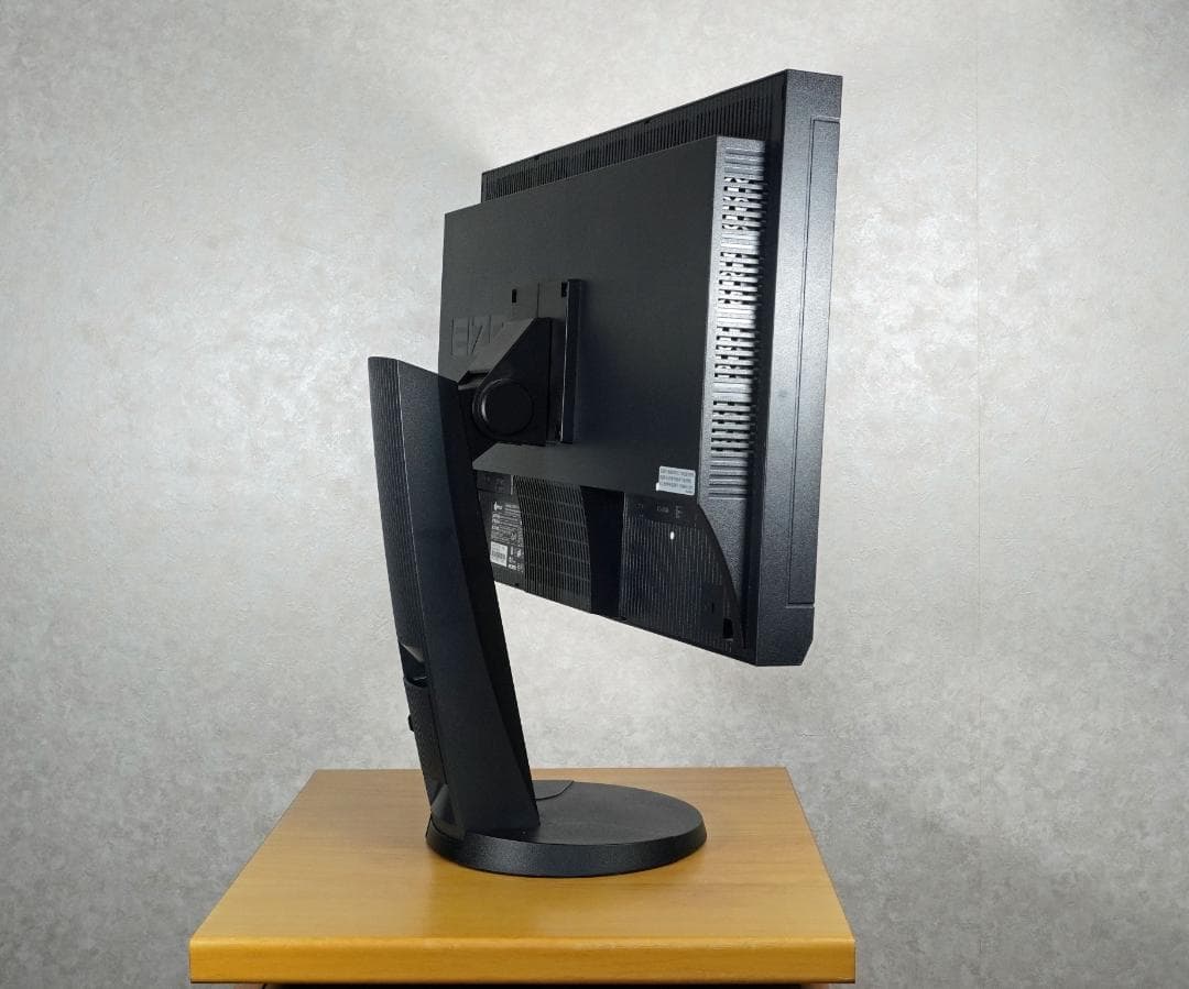 a*f様 EIZO ColorEdge-CS230