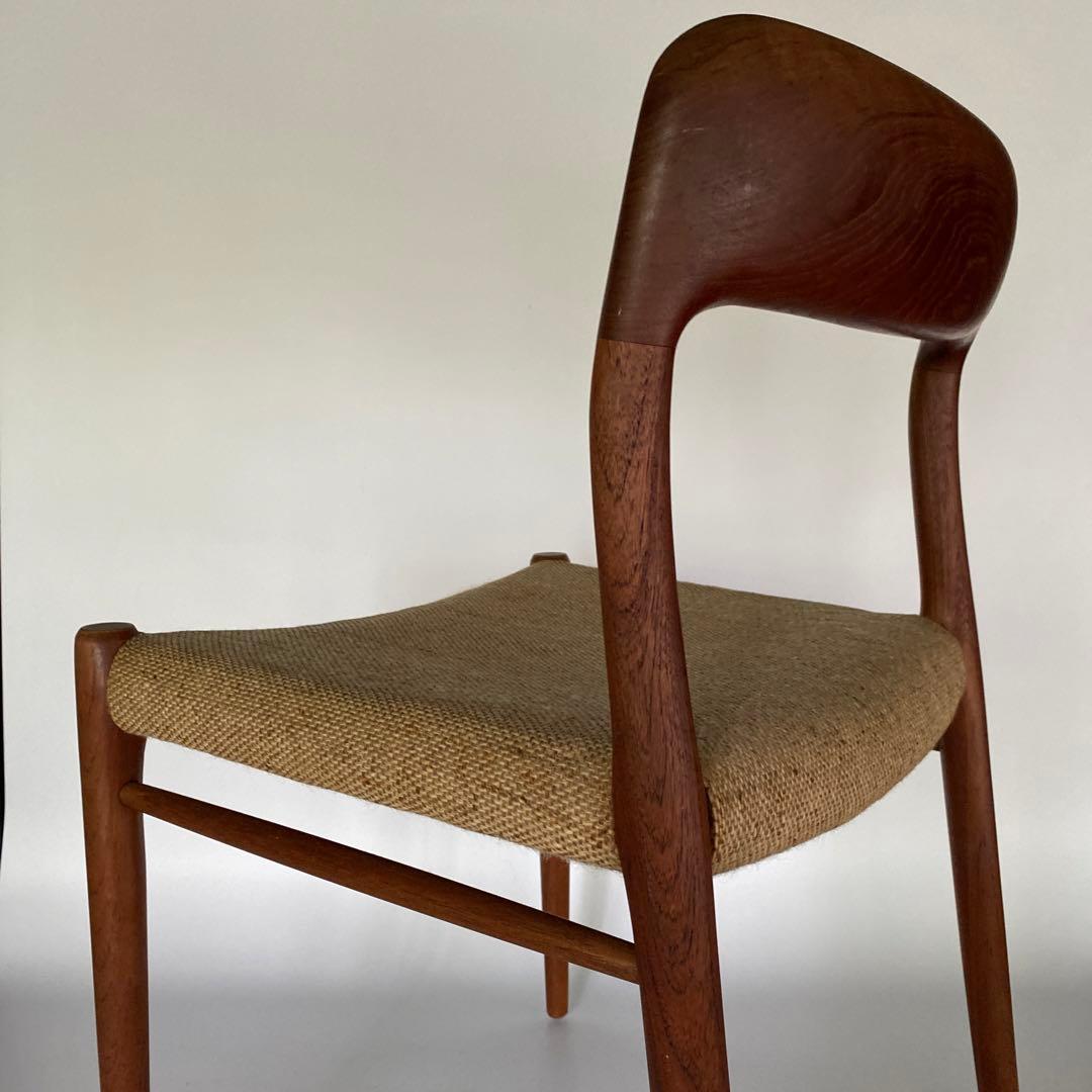J.L. Møller No.75 ダイニングチェア チーク ファブリック