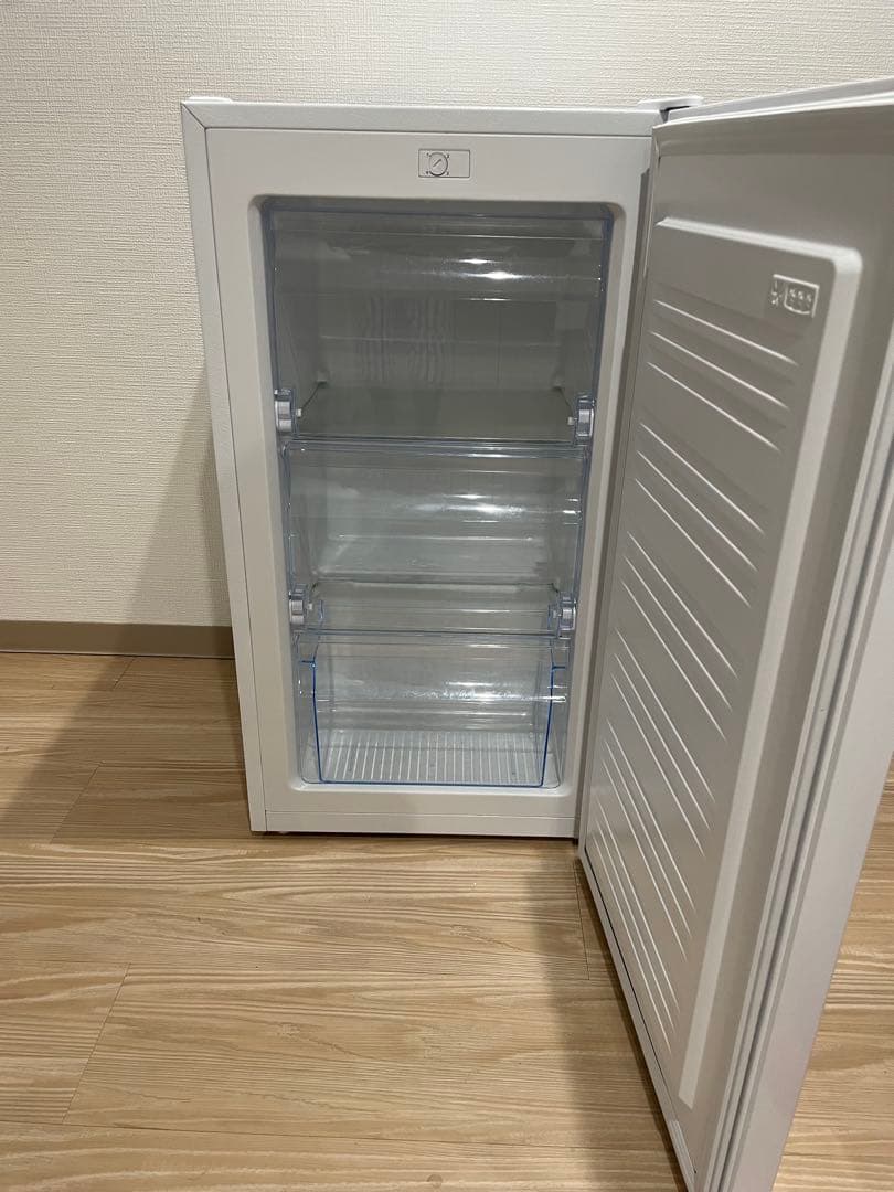 【美品】冷凍庫 65L SAMKYO