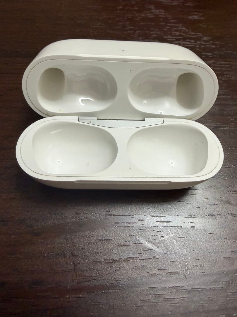 AppleAirPodsPro第2世代 本体／箱付き