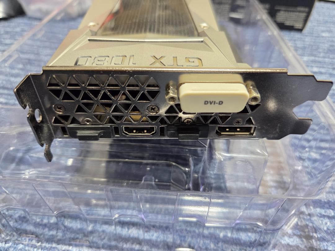 グラフィックボード・グラボ・ビデオカード EVGA GeForce GTX 1080 Founders Edition