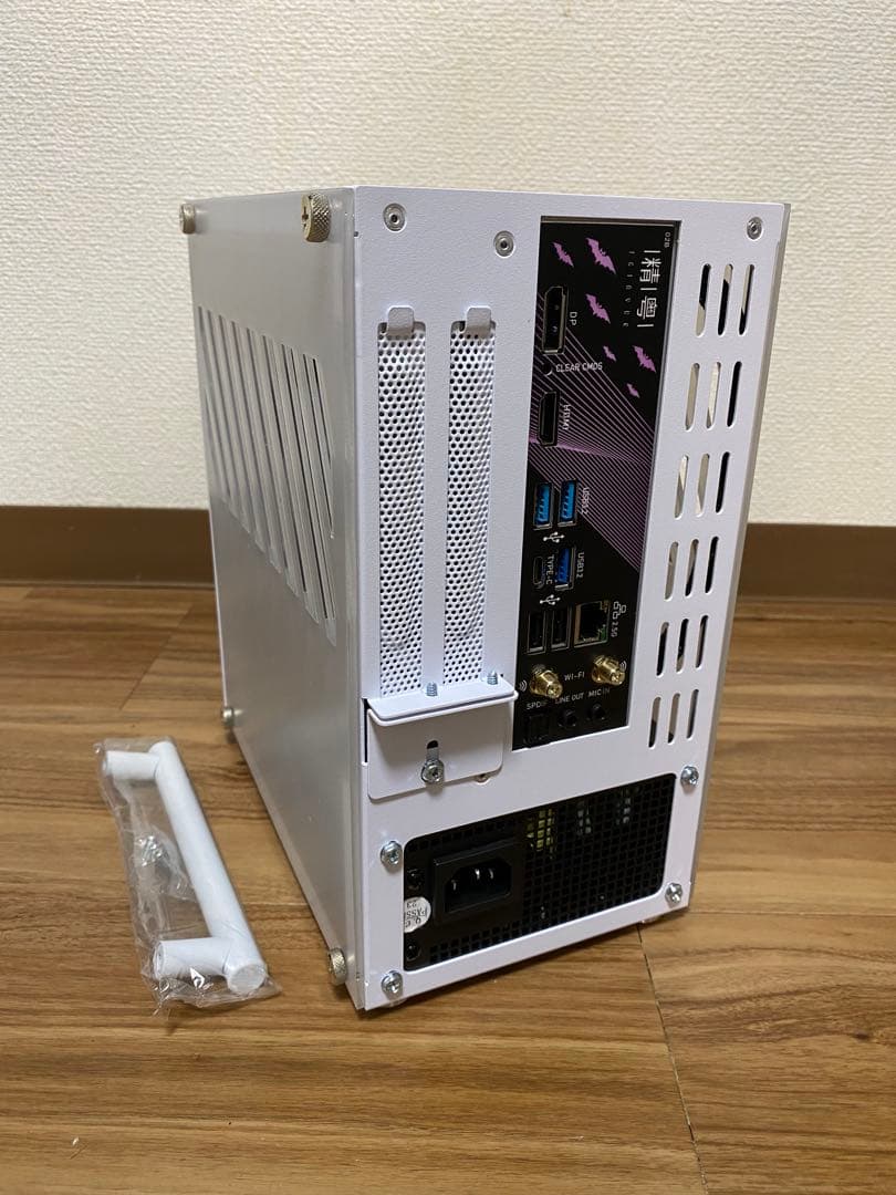 Ryzen5 8500G 小型デスクトップPC