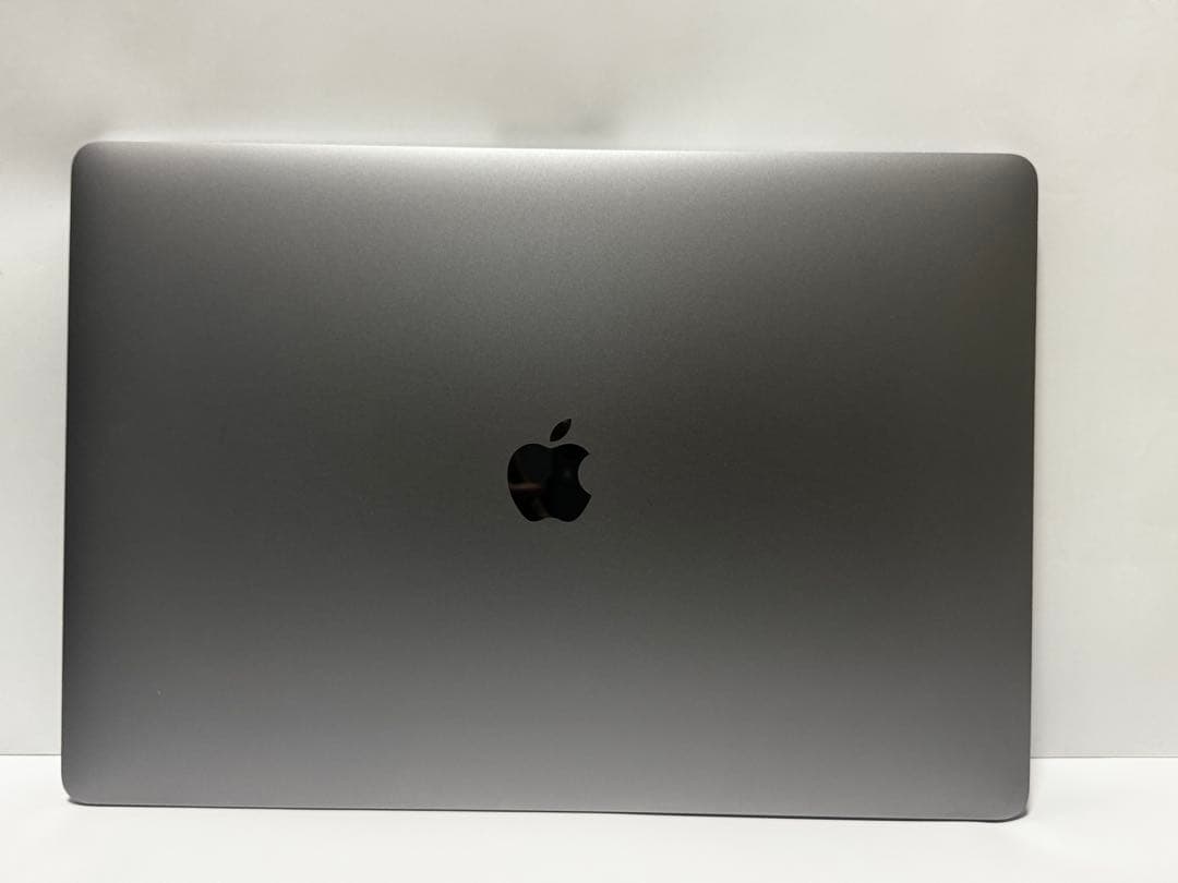 MacBook本体 MacBook Pro 16-inch 2019 i7/16GB/512GB