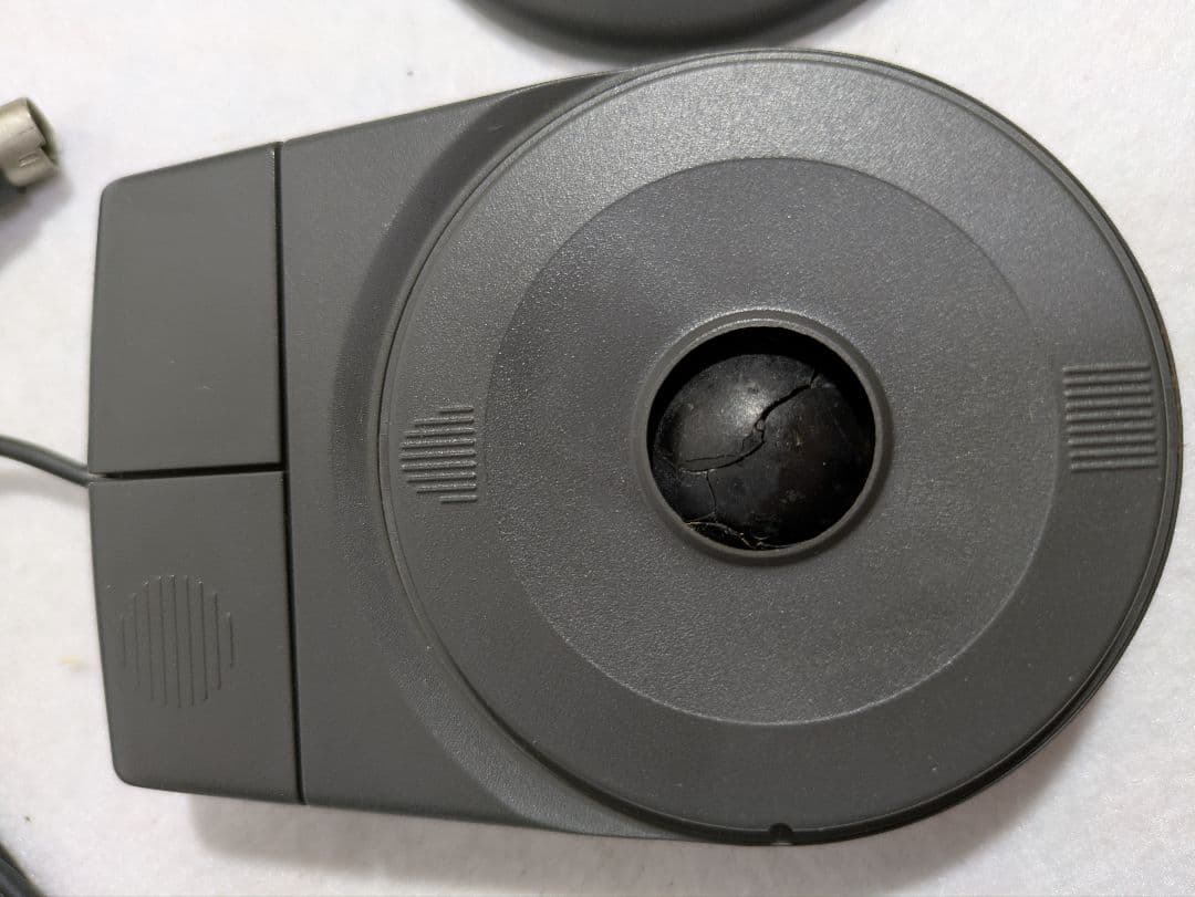 シャープ X68000トラックボール KI-OM002CE03