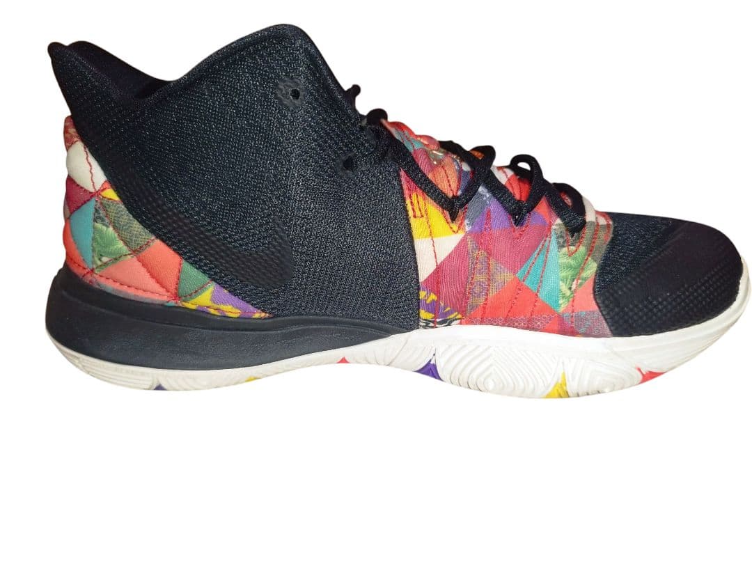 【美品】カイリー5 EP　NIKE　ナイキ　NBA　バスケ　バッシュ　シューズ