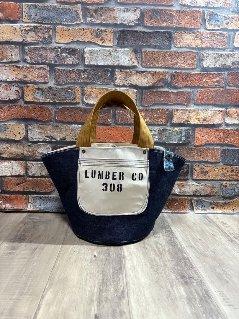 デニムリメイク　大きい丸底トートバッグ