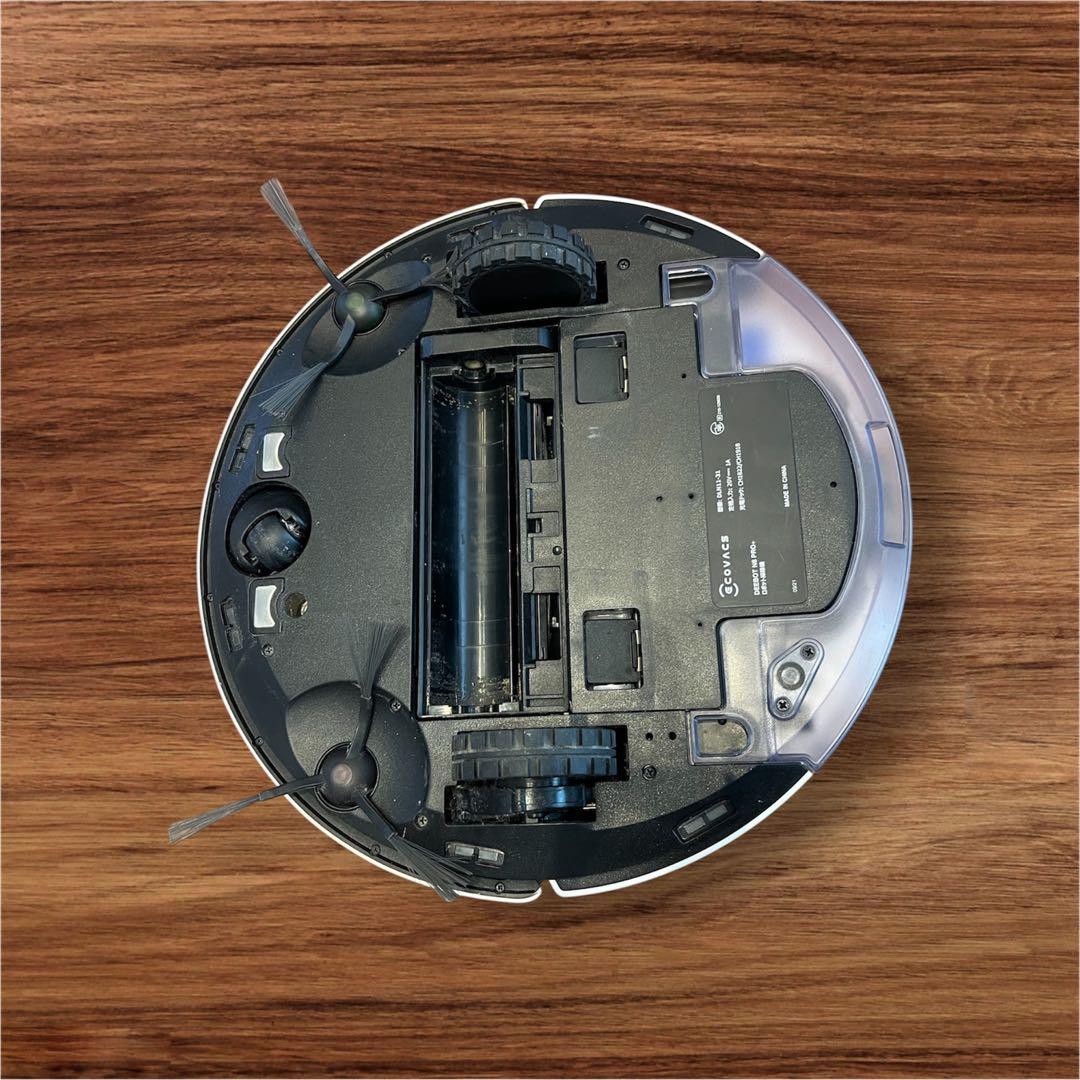 ホワイトロボット掃除機本体