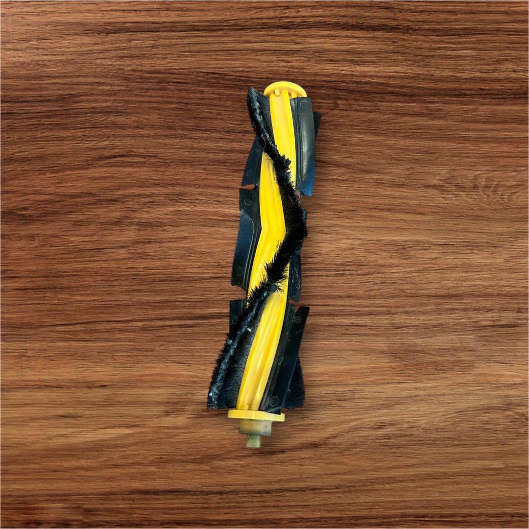 ホワイトロボット掃除機本体