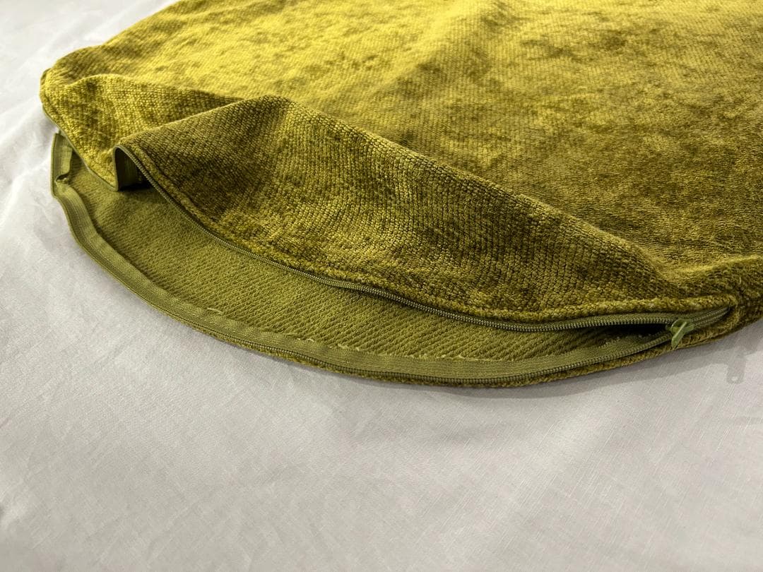 ACUTAS / アクタス｜クッションカバー2点 + ヌードクッション1点セット