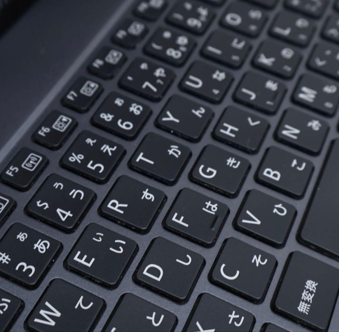 ★富士通美品 SSD新品128GB メモリ8GB★高解像度 ノートPC56