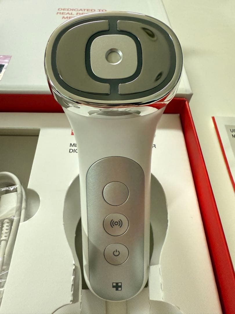 メディキューブAGE-R 美顔器 セット売り