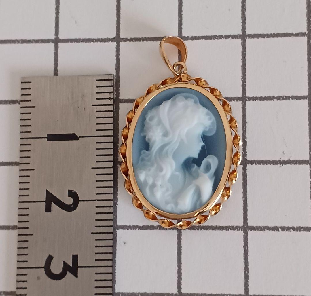 ブルーカメオ　ペンダントトップ　バチカン枠GOLD [最終お値下げです]
