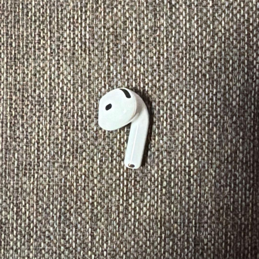 プロフ必見‼️AirPods4 アクティブノイズキャンセリング搭載‼️