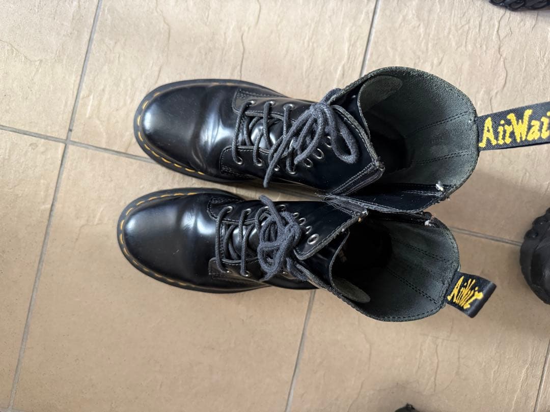 ドクターマーチン　Dr.Martens JADON 25 厚底