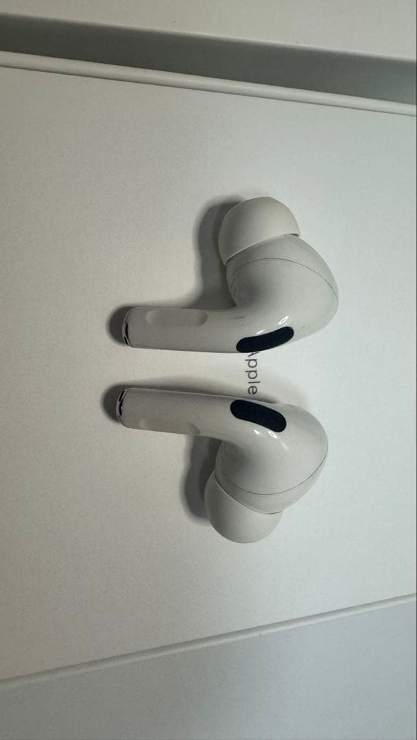 【動作問題無】 AirPods Pro 第一世代　初期化、アルコール消毒済み