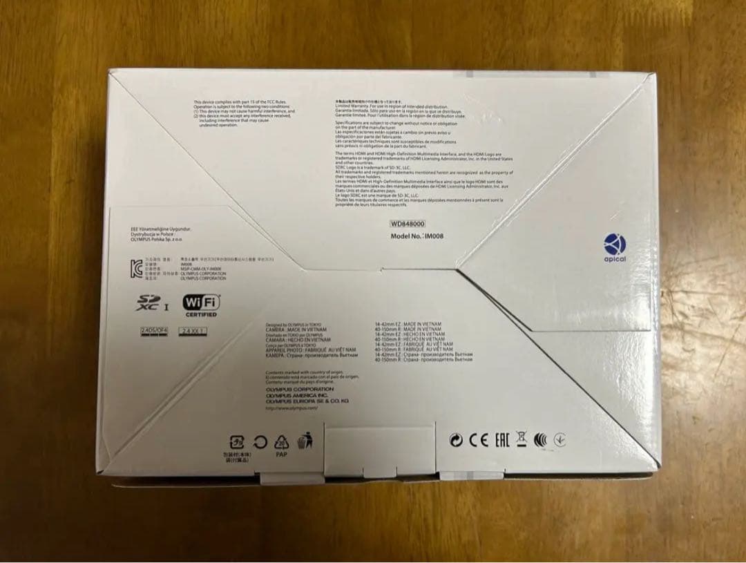 OLYMPUS PEN E-PL10 オリンパス　ミラーレス 一眼レフ　カメラ