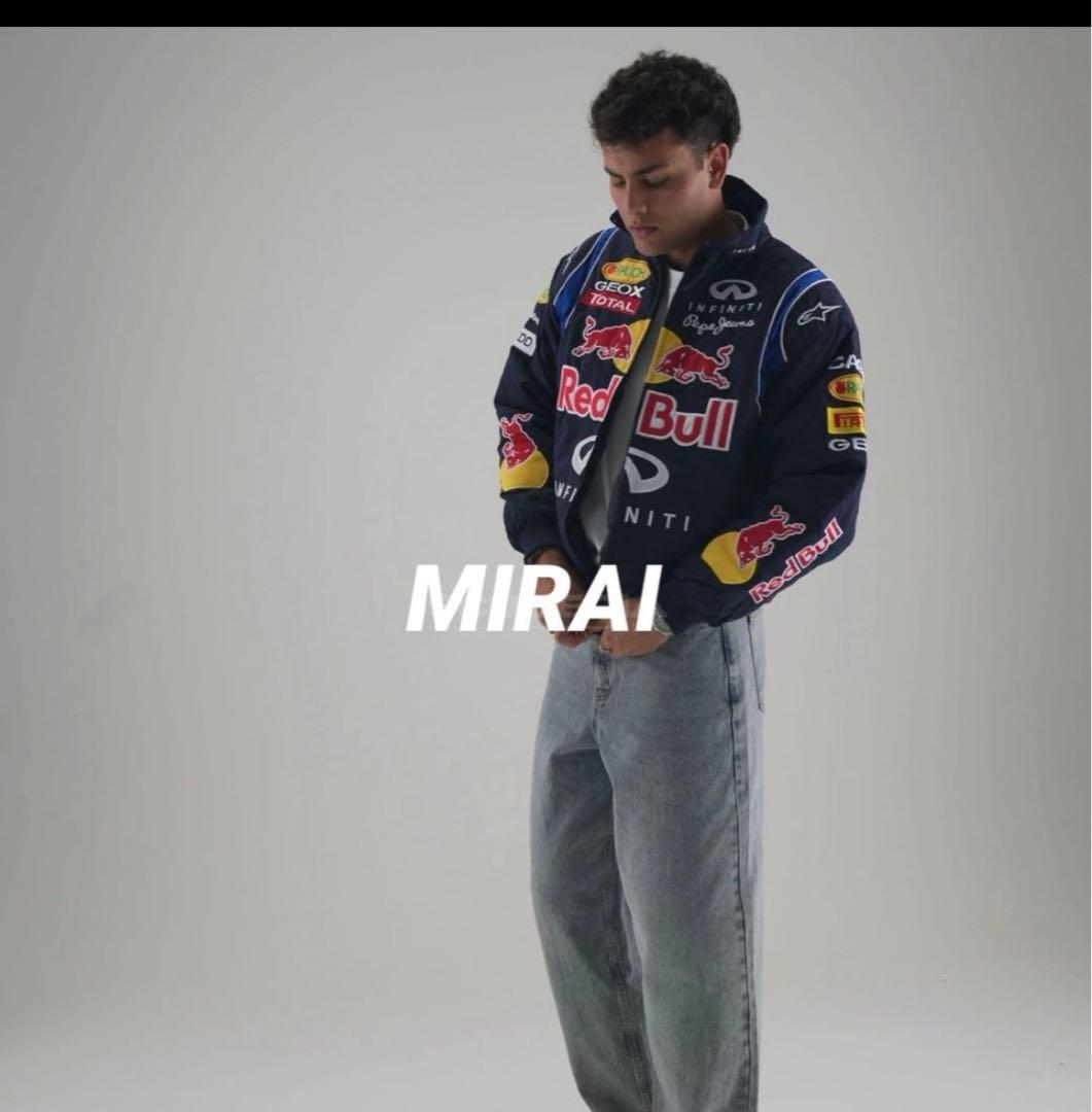 Red Bull Racing F1 ジャケット ユニセックス Mサイズ 正規品