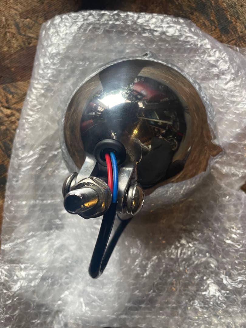 ハーレー、SRチョッパー用・ビンテージレプリカ・4インチ・ヘッドライト未使用品