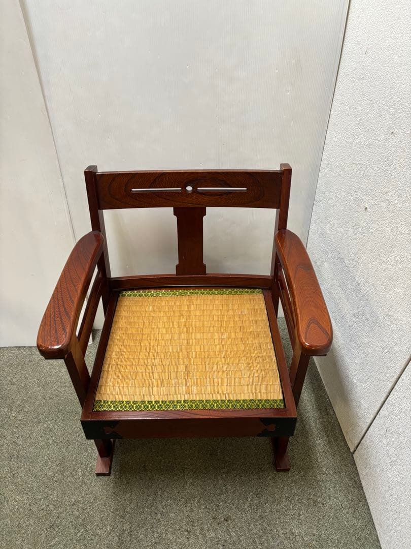 ① 昭和レトロ　和家具　和風アームローチェア　座椅子　ヴィンテージチェア当時物