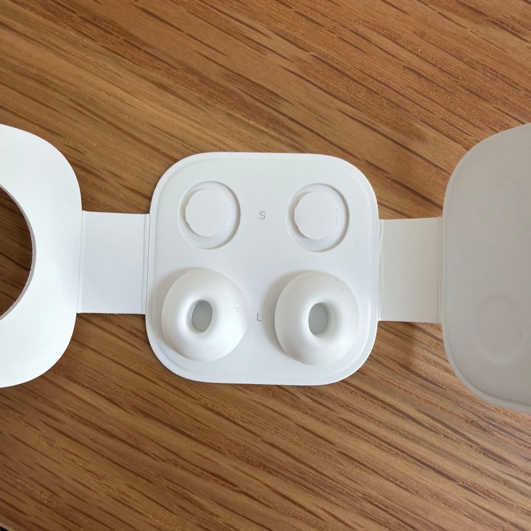 【美品】AirPods pro 第一世代 （箱・付属品あり）