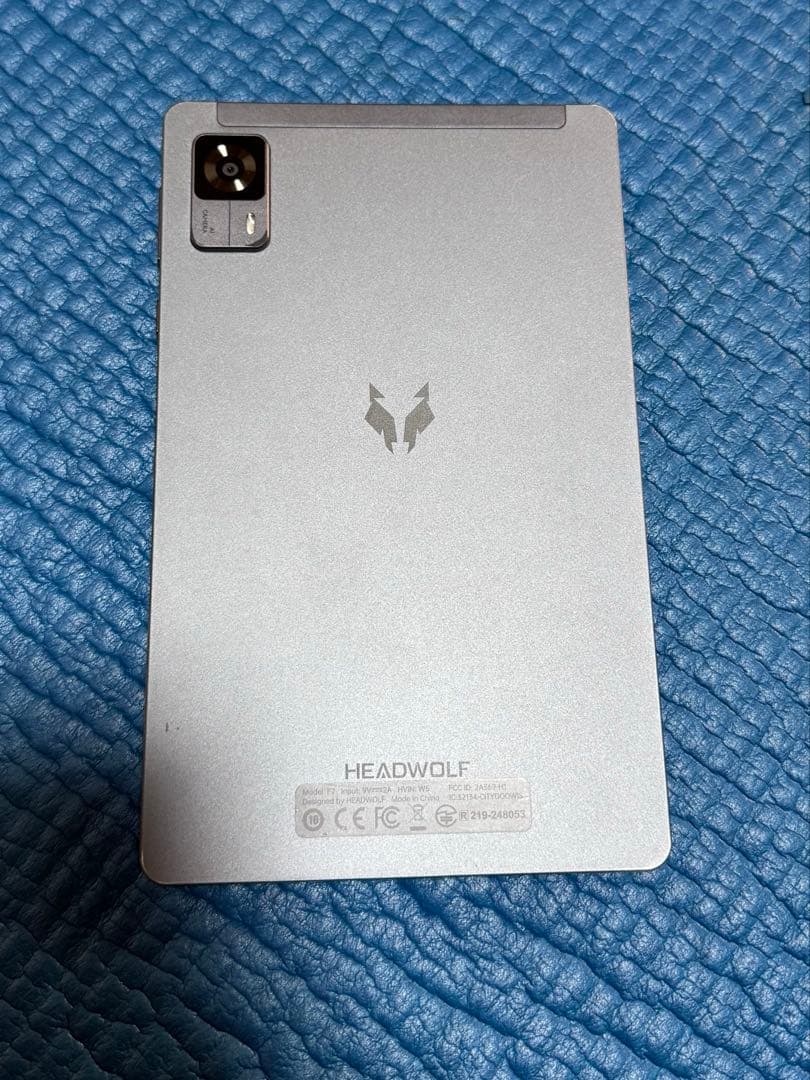 8インチ　タブレット