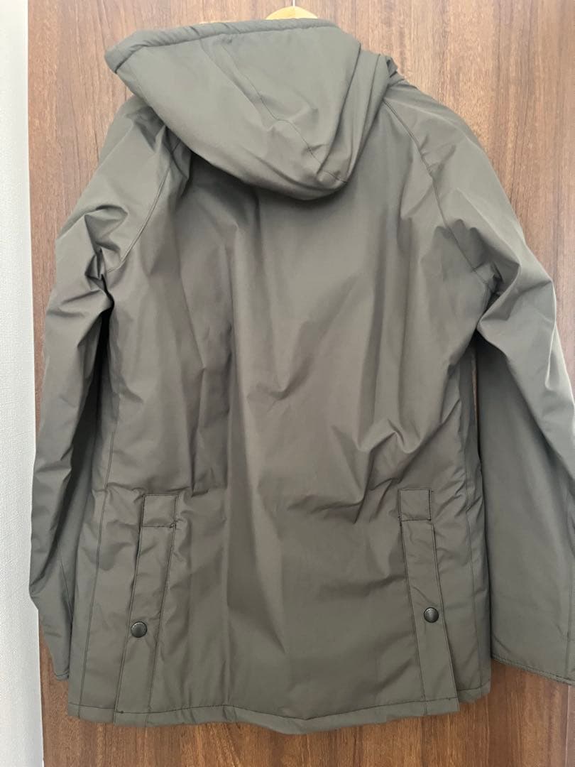 【新品、未使用】Barbour ボア張り フード付きジャケット 40\"