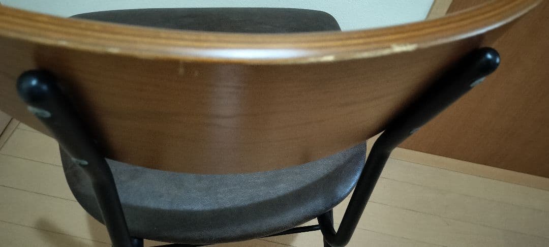 ♪ブラウン 木製　合成皮革のデスクチェア　送料無料