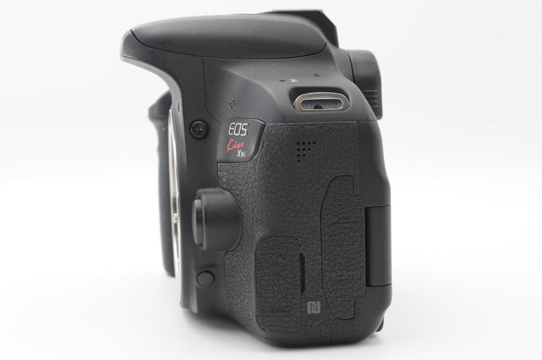 ◆新品級②◆新春初売りSALE◆ Canon EOS Kiss x9i ダブル