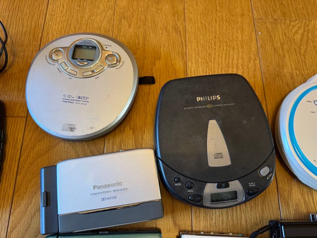 ポータブルCD プレーヤー　MD カセットテープ　panasonic まとめて