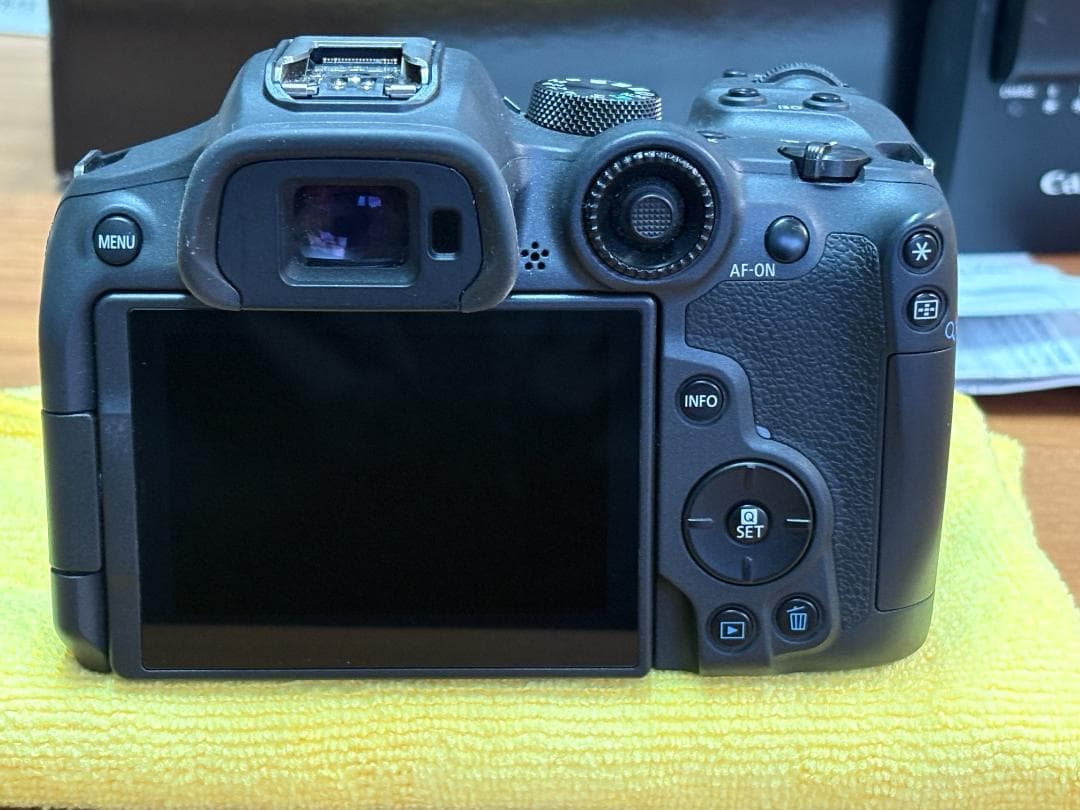 CANON EOS R7 ボディ+マウントアダプター+ ガイドブック