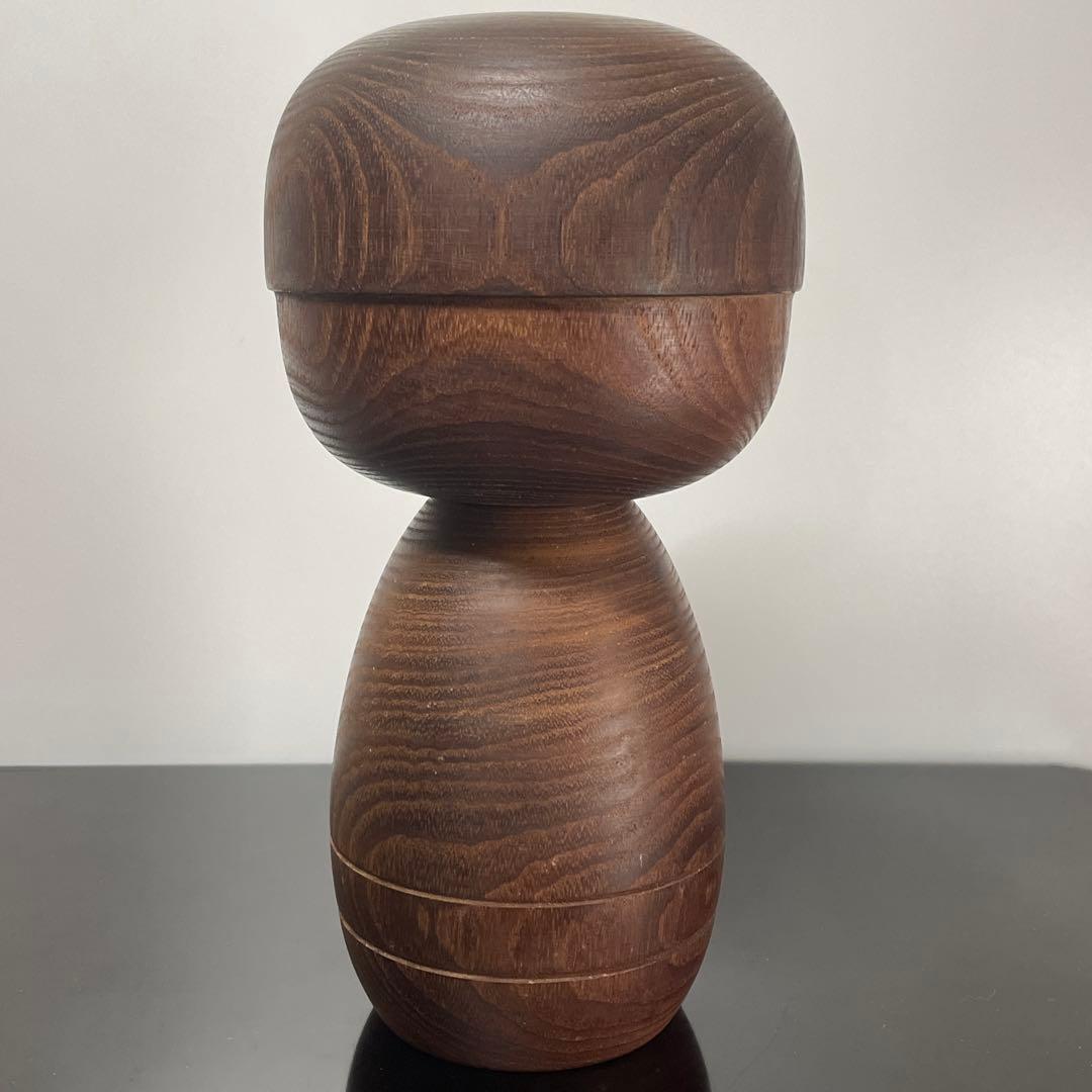 【山中三平】創作こけし｜おかっぱ 伏し目 花模様｜三平こけし 約19cm