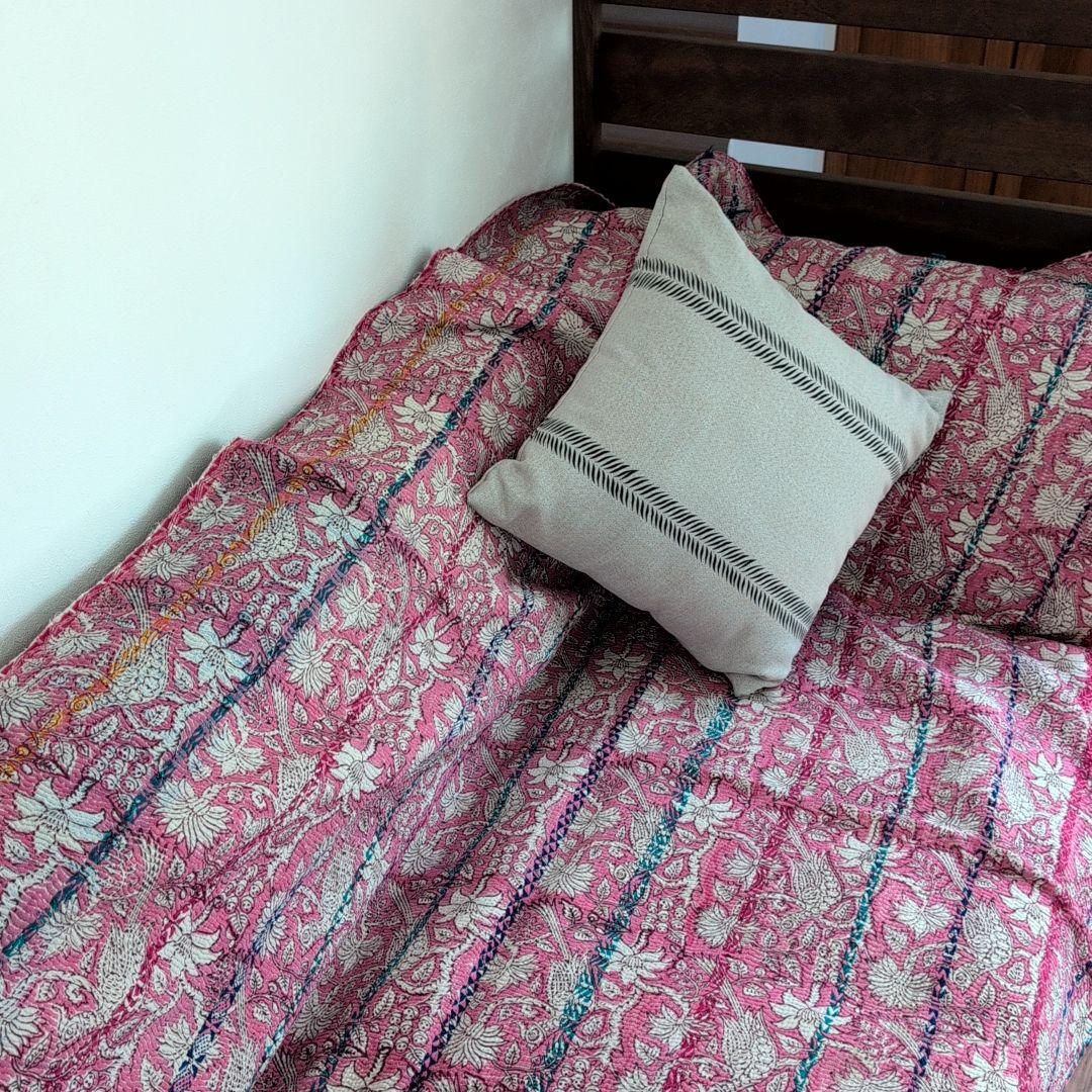 ピンク花柄 ブロックプリント ヴィンテージカンタキルト　ラリーキルト 690