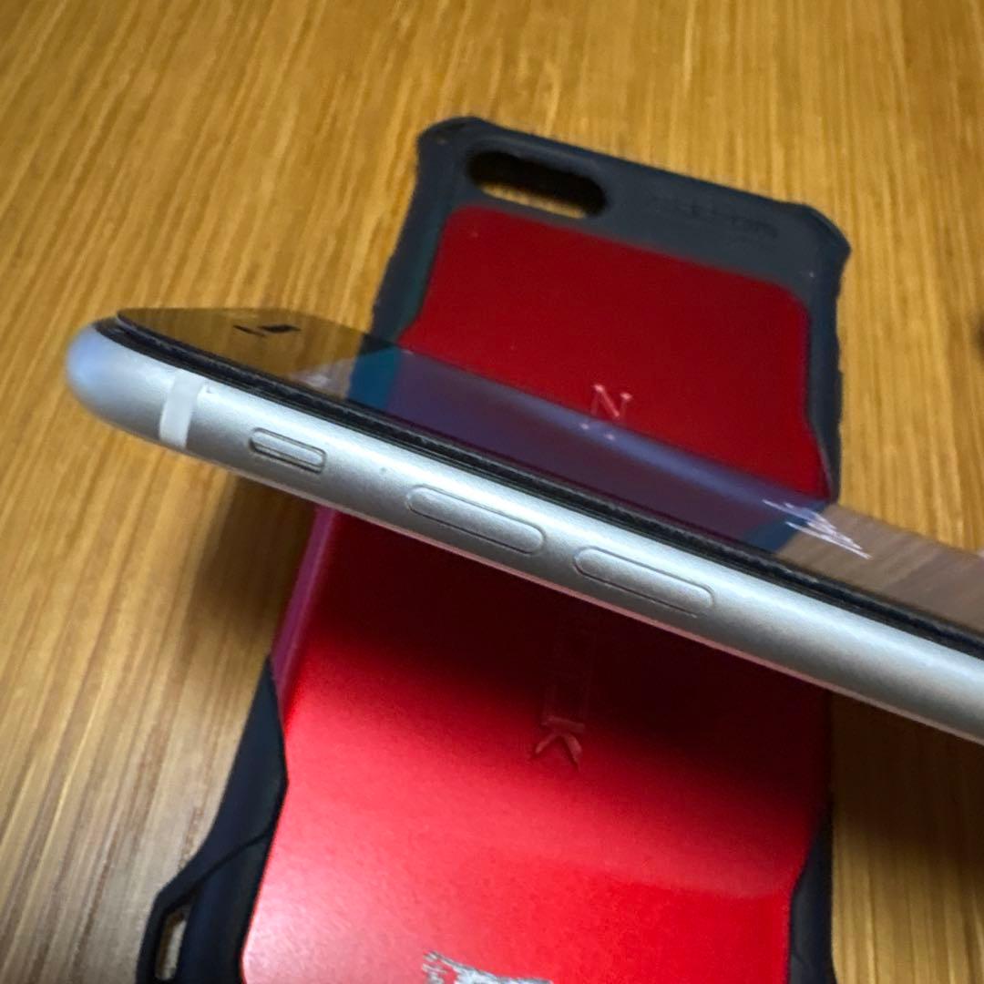 Apple iPhone SE 2 ホワイト 本体 Lightningケーブル