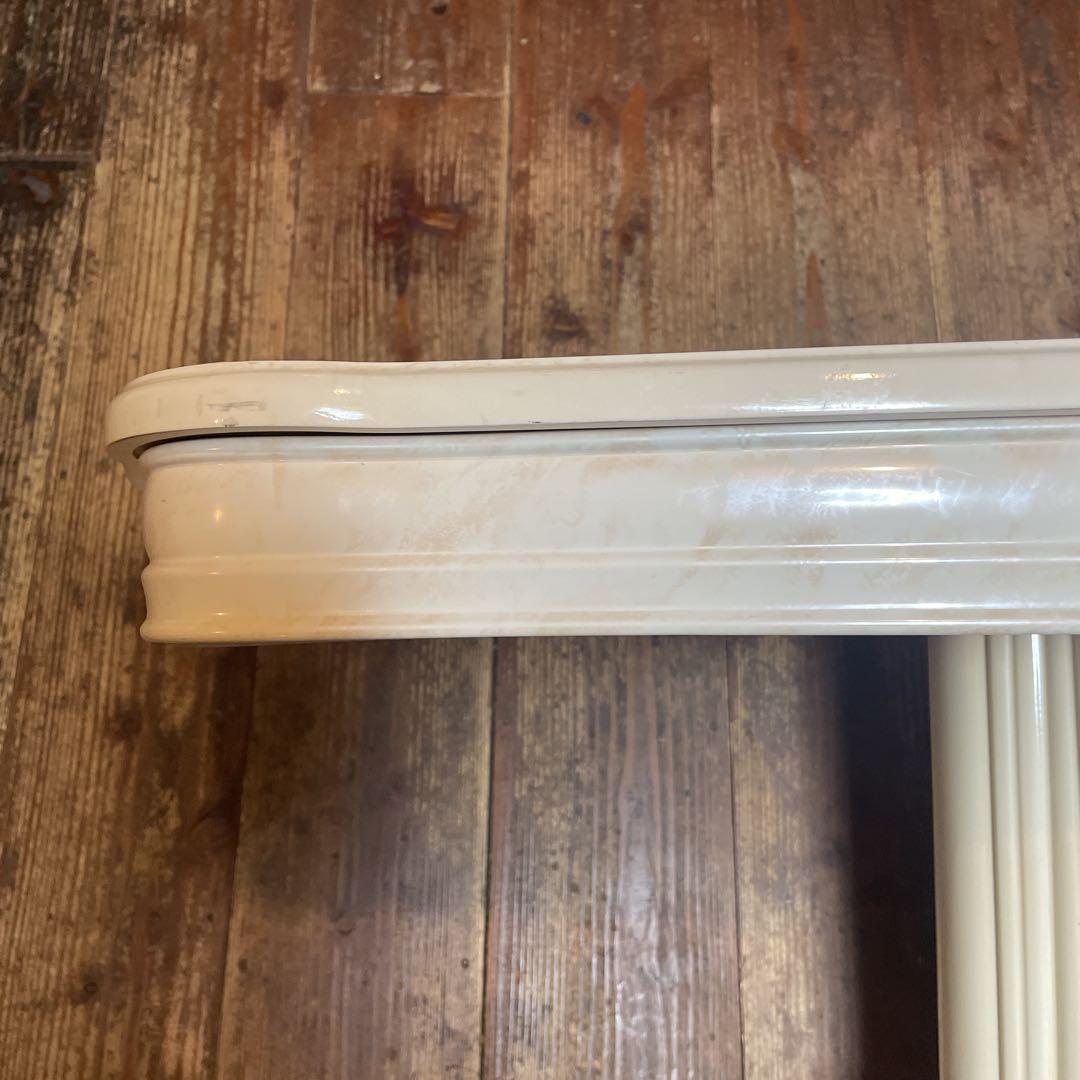 サルタレッリ　フローレンスシリーズ　アイボリー　ダイニングテーブル　115cm