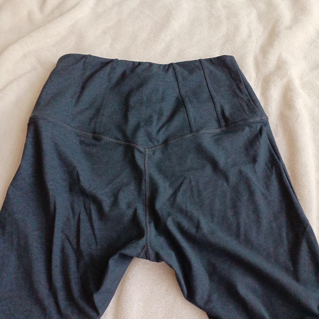 未使用☆匿名配送☆SUKALA ヨガウェア 上下セット Lサイズ スカーラデニム