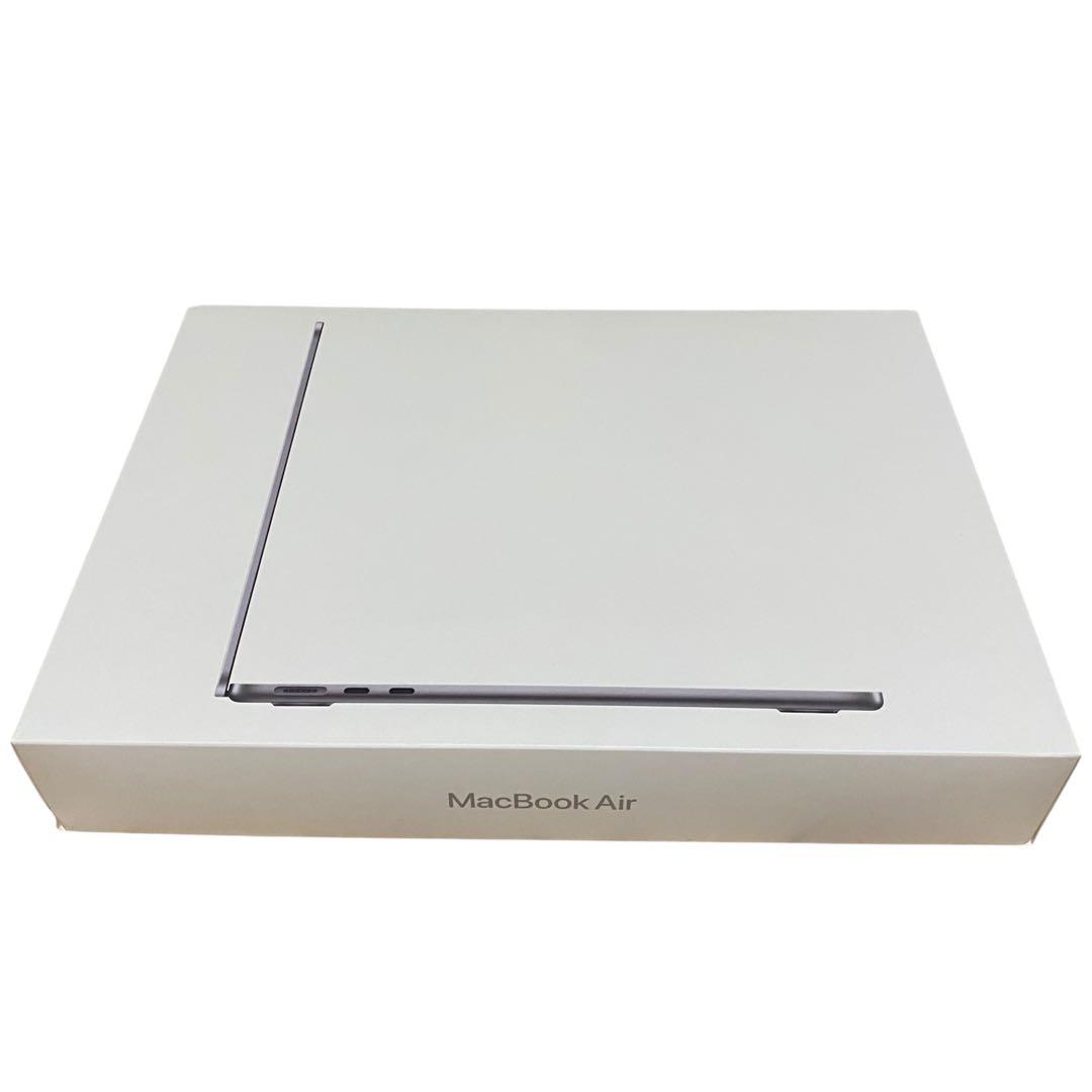 【売り切り/美品】Apple MacBook Air M2（2022年モデル）