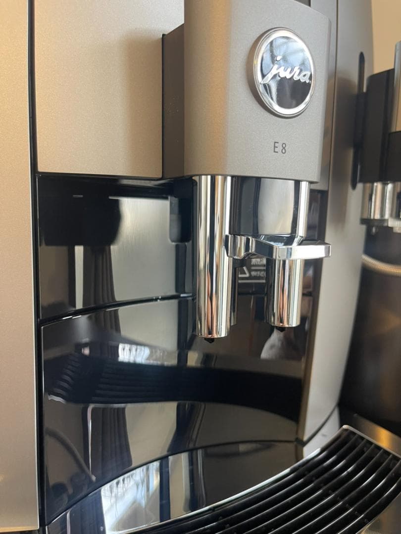JURA E8 G2 グレー 5年保証 エスプレッソマシン ミルククーラー 1L