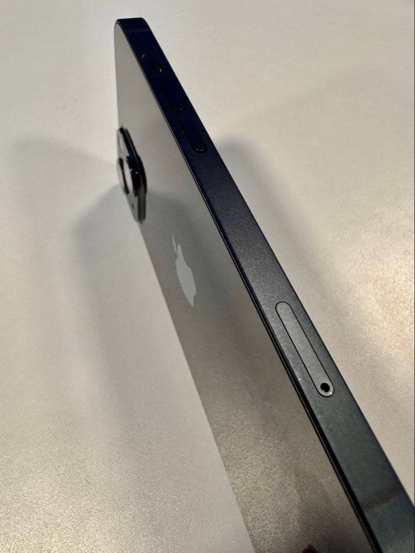 【美品】Apple iPhone 13 ミッドナイト バッテリー残量100%