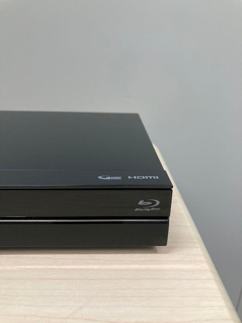 めっちゃ綺麗　1TB シャープ　AQUOS ブルーレイ　BD-NW1100