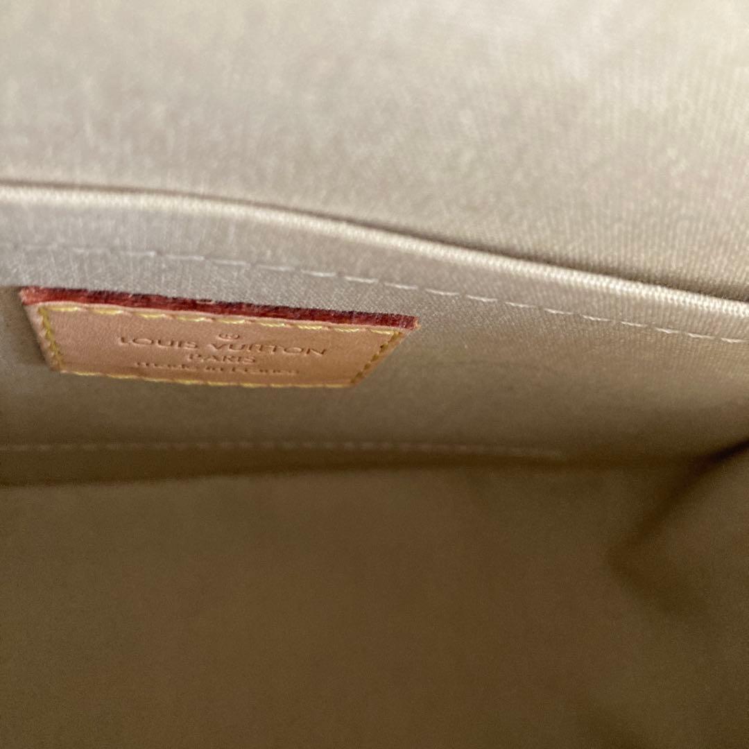 美品Louis Vuitton ヴェルニ　ベルフラワーGM