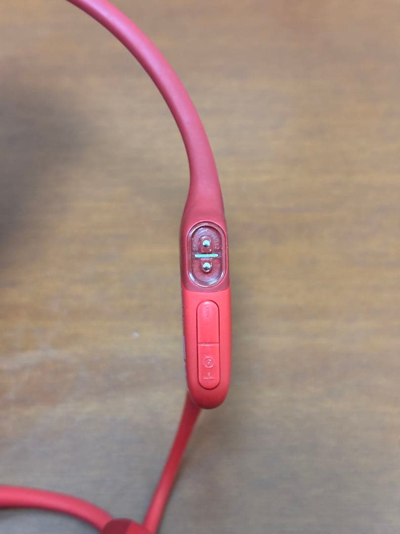 SHOKZ OPENRUN 骨伝導イヤホン レッド