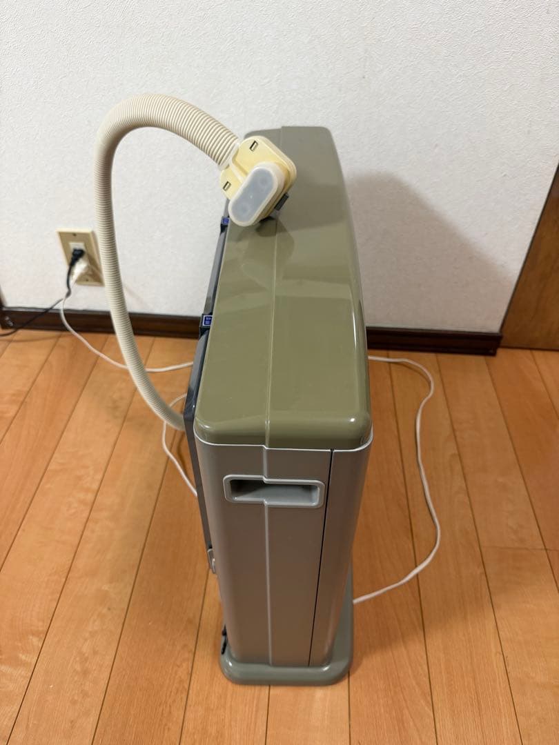 コロナ 温水ルームヒーター CRH-580BS 2002年製 リモコン無し