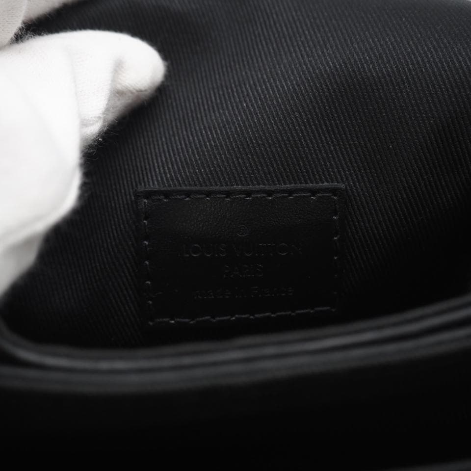 LOUIS VUITTON ショルダーバッグ Sロック ヴェルティカル 極美品