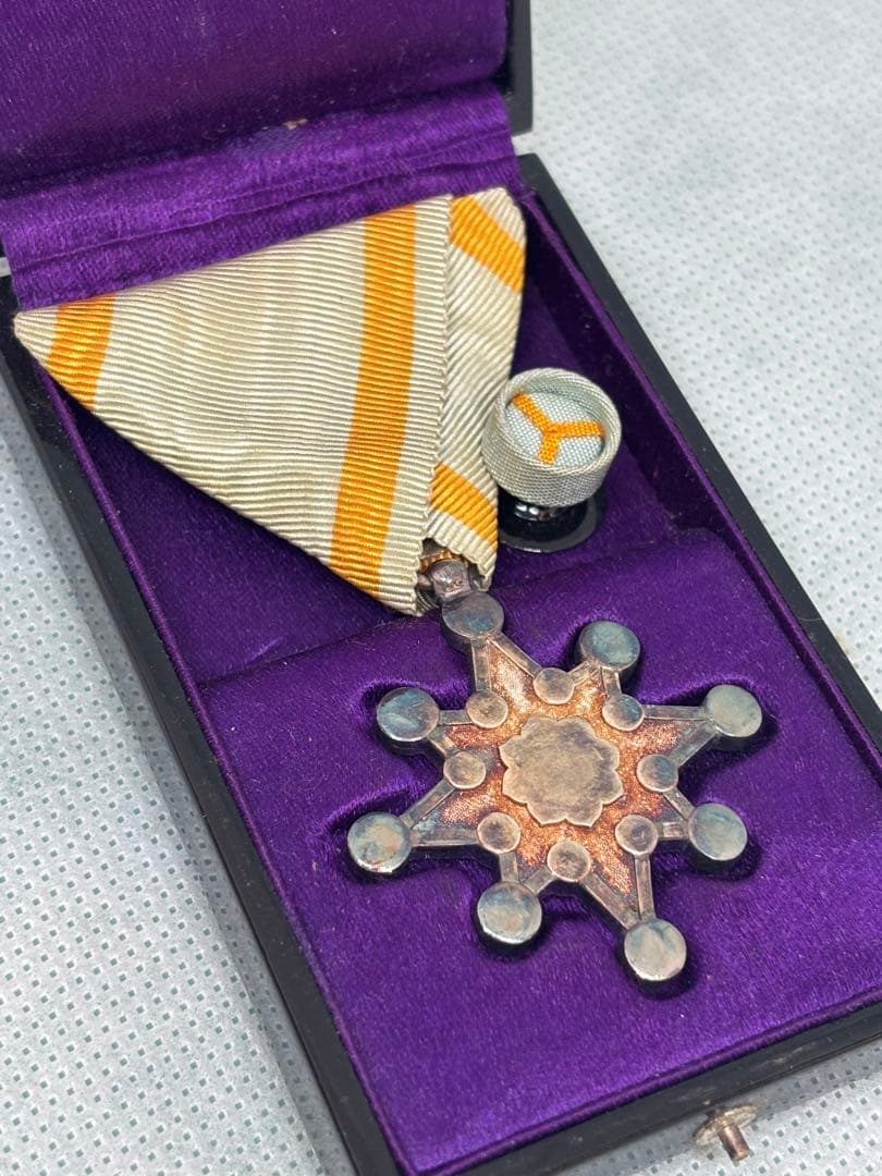 勲章 まとめ売り 現状品