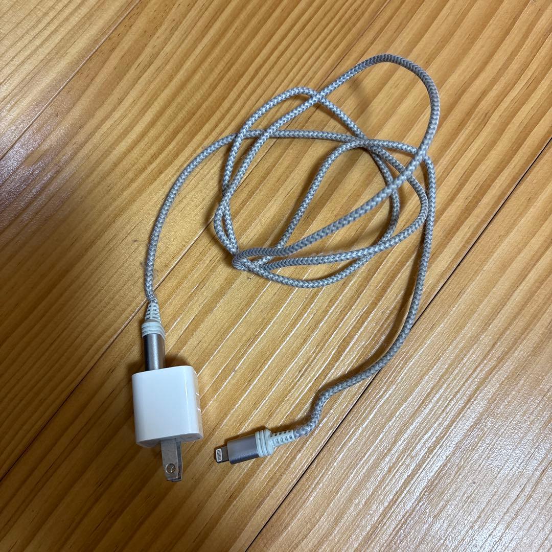 Apple iPhone 11 赤　充電器付き