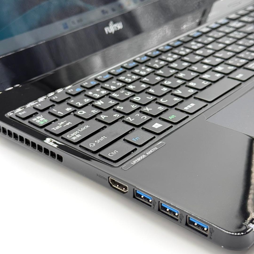ノートパソコンLifebook Core i7搭載 16GB 新品SSD512