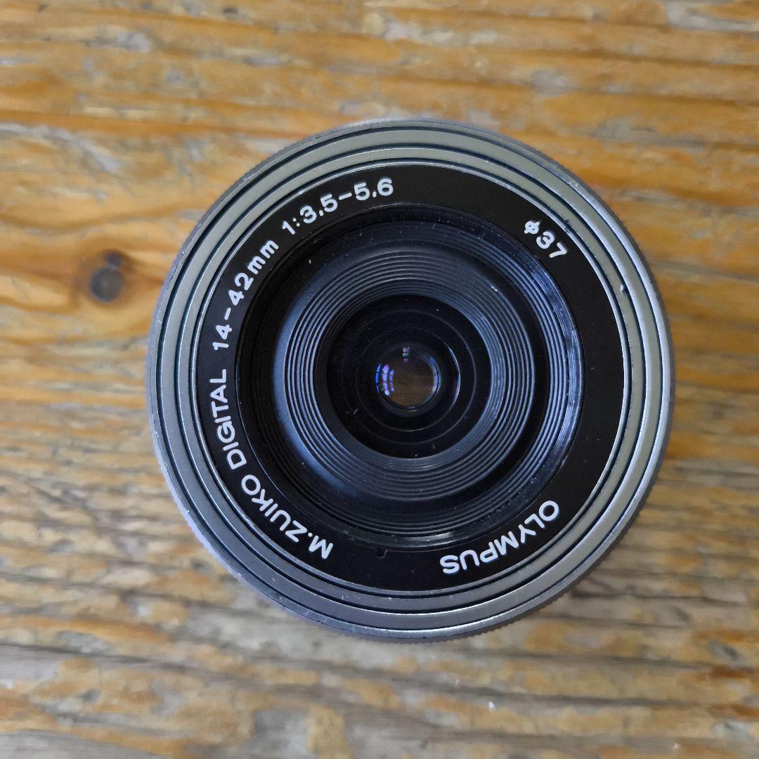 ジャンク品　Olympus PEN E-PL9 ED 14-42mm　2台